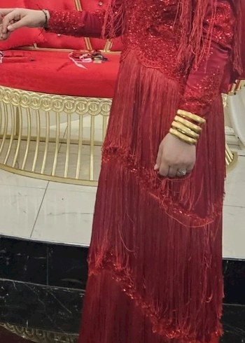 38 Beden Kırmızı demonte kuyruklu after Kına Elbisesi