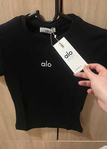 Alo yoga tişört