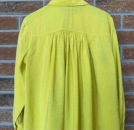 Zara Tuniktir