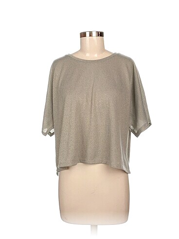 Zara Bluz %70 İndirimli.