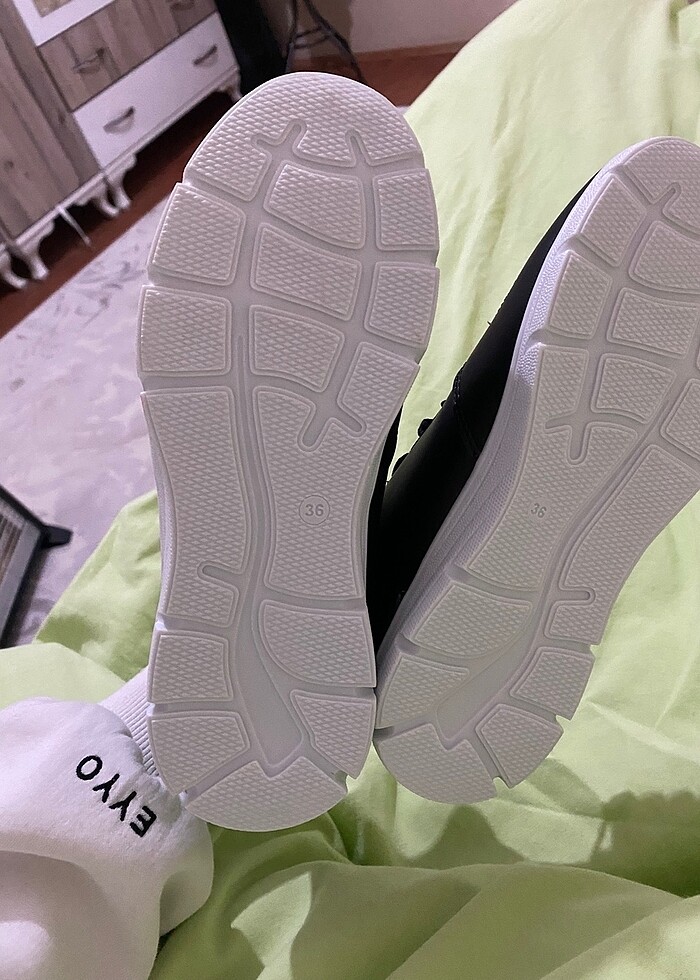 Siyah spor ayakkabı - Görsel 3