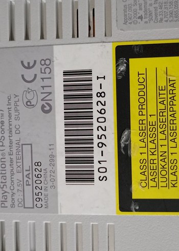 Sony PS One Konsol ve Oyun Diskleri - Görsel 6