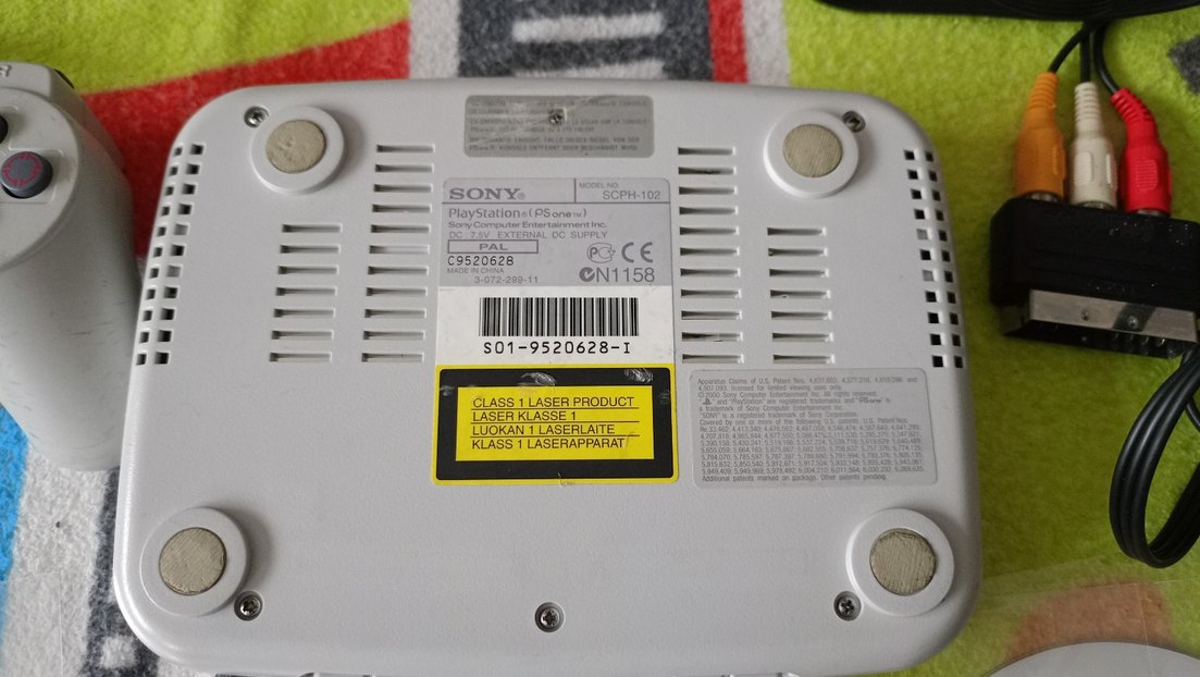 Sony PS One Konsol ve Oyun Diskleri - Görsel 5