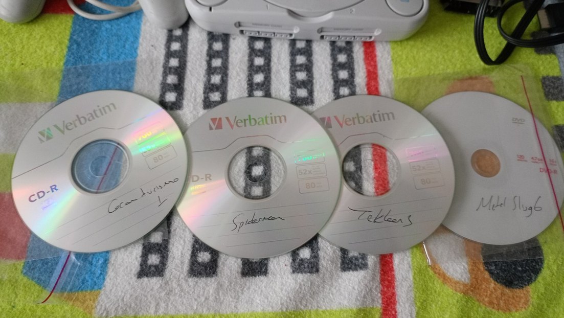 Sony PS One Konsol ve Oyun Diskleri - Görsel 2