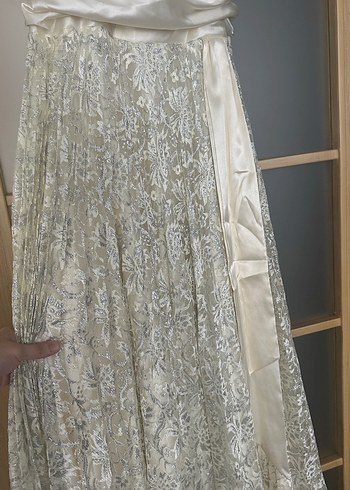 Beyaz Drapeli Uzun Abiye Elbise - Görsel 3