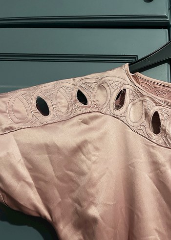 Pembe Kadifemsi Kısa Kollu Midi Elbise - Görsel 2