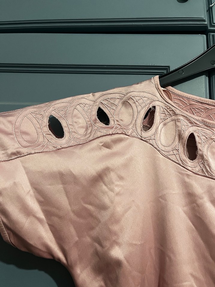 Pembe Kadifemsi Kısa Kollu Midi Elbise - Görsel 2