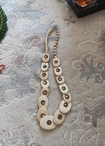 Fildişi kolye
