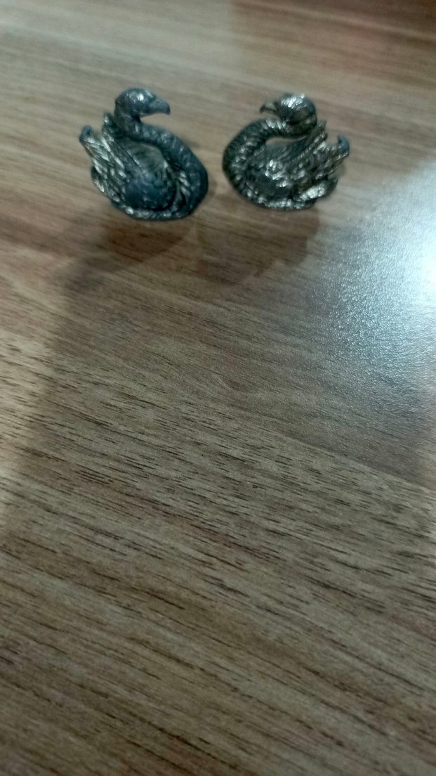 Gri Vintage Erkek Küpeleri - Görsel 3