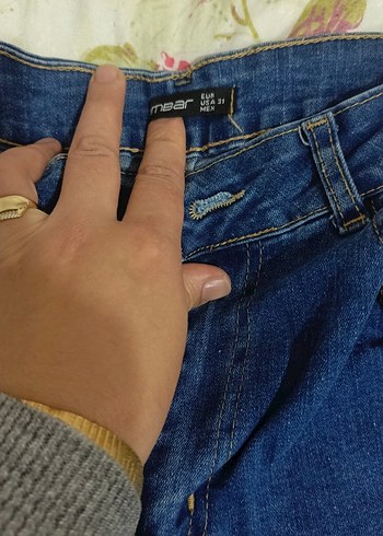 Mavi Düğmeli Kadın Midi Boy Rahat Kesim Kot - Görsel 4