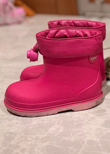 Kız Çocuk Pembe Renkli Fırfırlı Bot