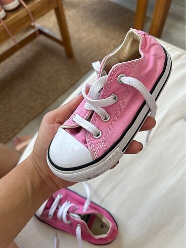 24 Beden Pembe converse kız çocuk ayakkabısı