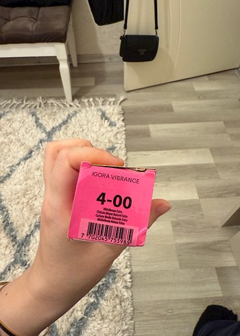 Schwarzkopf Igora Vibrance 4.00 saç boyası - Görsel 2