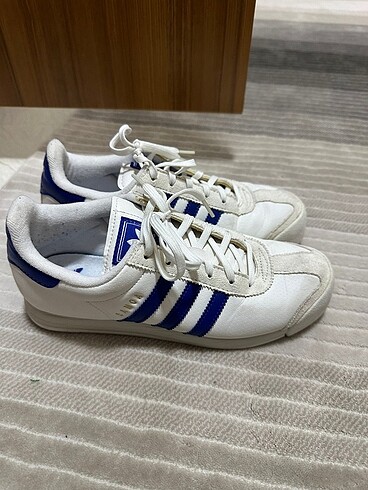 38,5 Beden beyaz Renk Orjinal Adidas ayakkabı