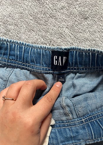 s Beden Beyaz Rahat Kesim Mini Denim Şort