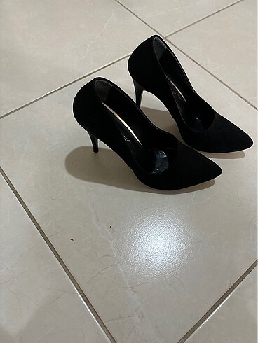 Süet stiletto