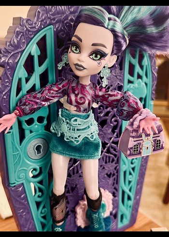 Monster High