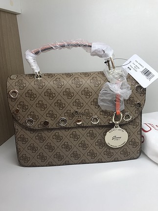 Guess Guess askılı çanta