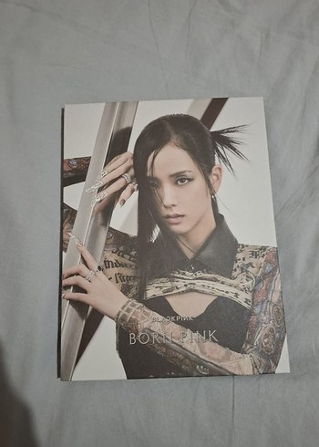 JISOO Versiyonu 2. Albüm Digipack Seti - Görsel 7