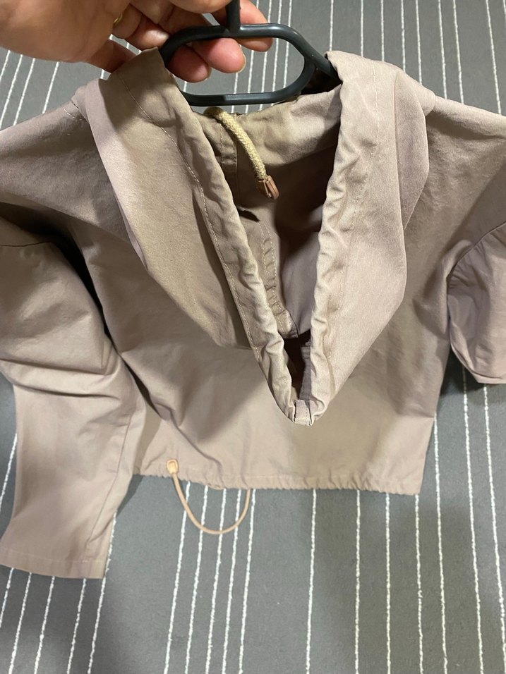 Bej Kapüşonlu Rahat Kesim Kadın Ceket - Görsel 2