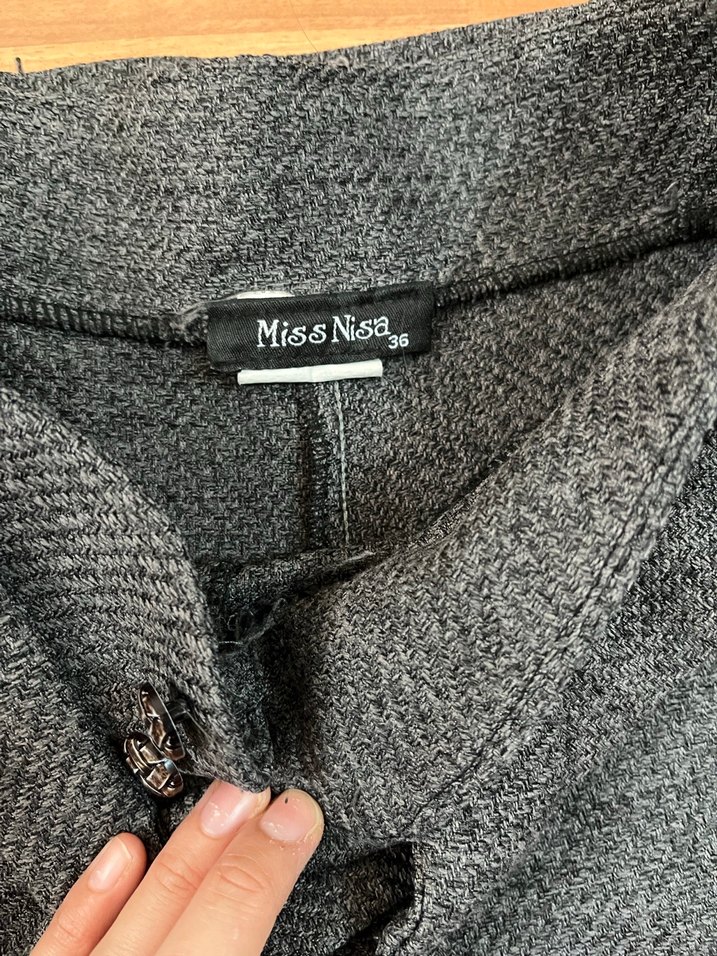 Gri Kemerli Kadın Kot Pantolon - Görsel 3