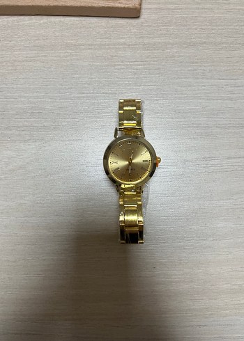 Zincir Detaylı Altın Renk Kadın Takı Seti - Görsel 3