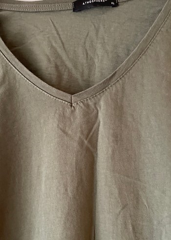 V Yaka Kısa Kollu Salaş Keten Tişört - Görsel 3