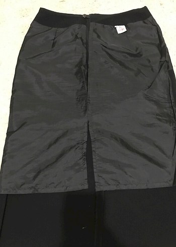 Siyah Uzun Kadın Etek - Ofis Stili - Görsel 3