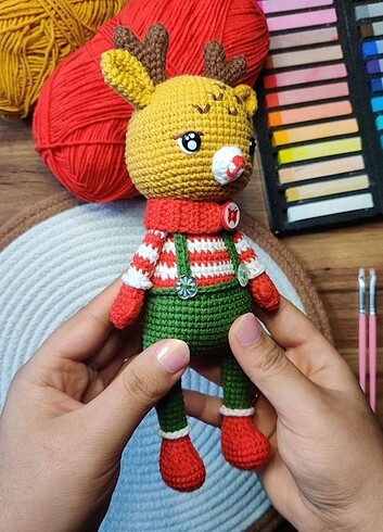 Beden Amigurumi Geyik Oyuncak