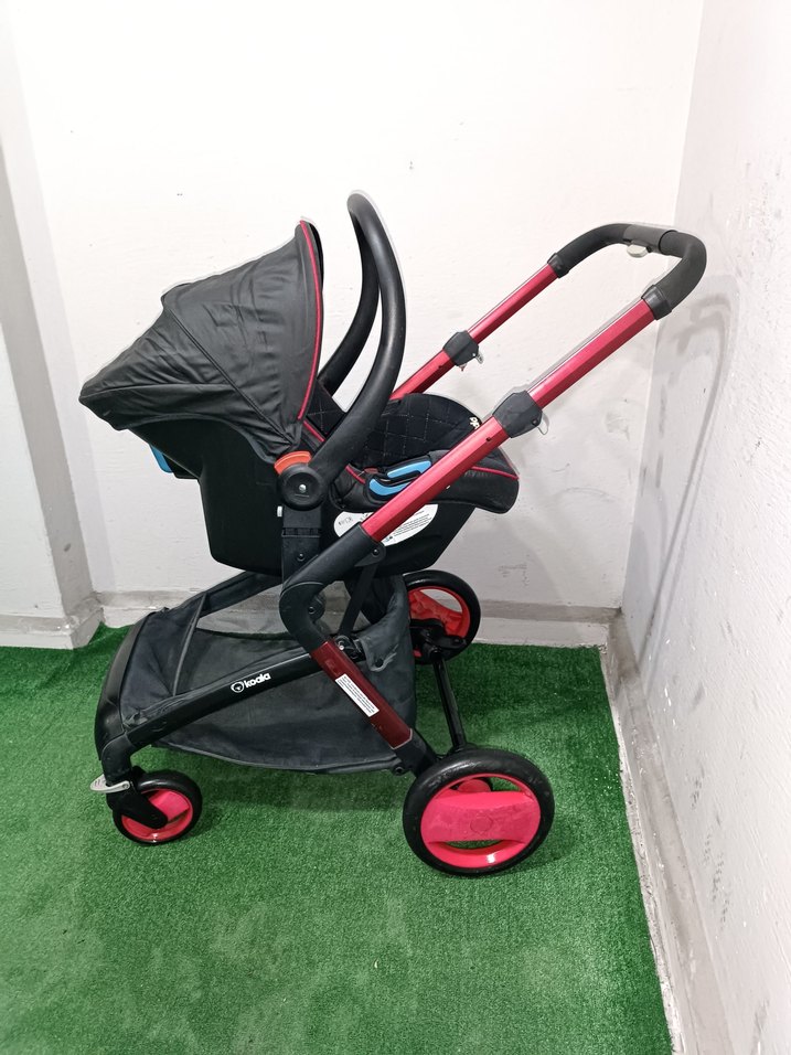 Bebek Arabası ve Taşıma Koltuğu Temiz Sağlamdır Kargo Var - Görsel 4