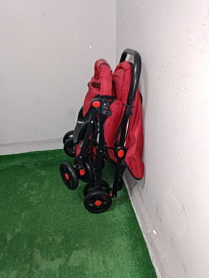 Kırmızı Diamonu Bebek Arabası Temiz Sağlamdır Kargo Var - Görsel 5