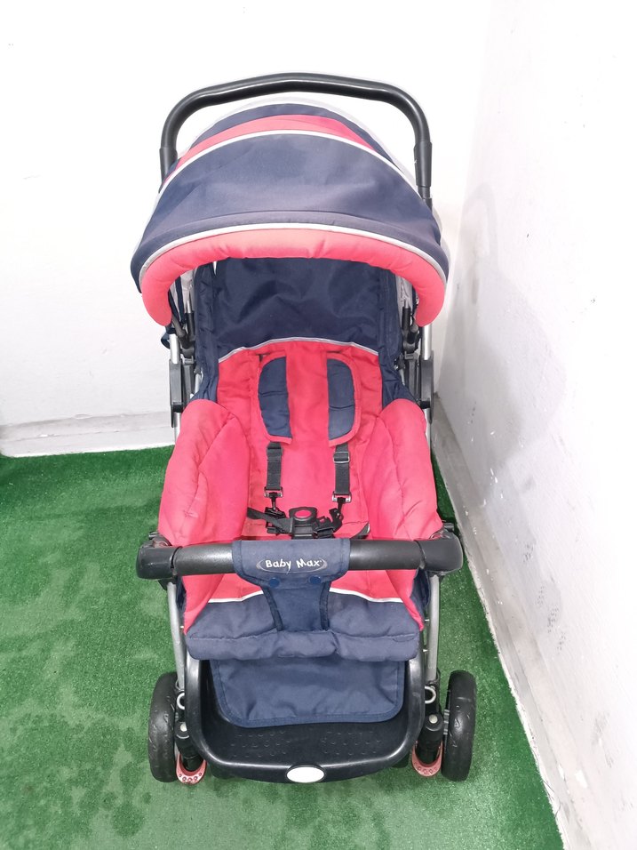 Kırmızı Bebek Arabası Katlanabilir Temiz Sağlamdır Kargo Var - Görsel 2