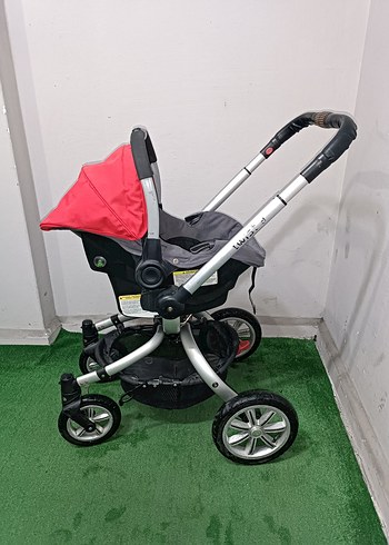 Kırmızı ve Gri Bebek Arabası Temiz Sağlamdır Kargo Var - Görsel 3