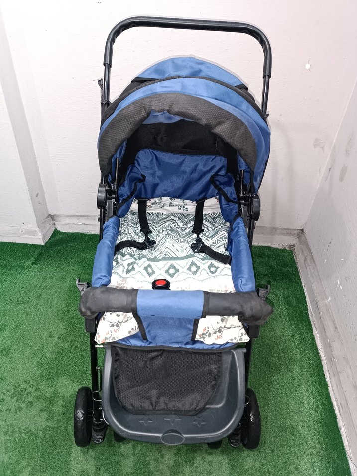 Koyu Mavi Bebek Arabası Temiz Sağlamdır Kargo Var - Görsel 3