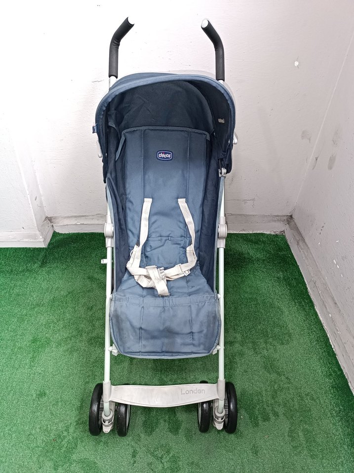 Mavi ve Gri Bebek Arabası Temiz Sağlamdır Kargo Var - Görsel 2