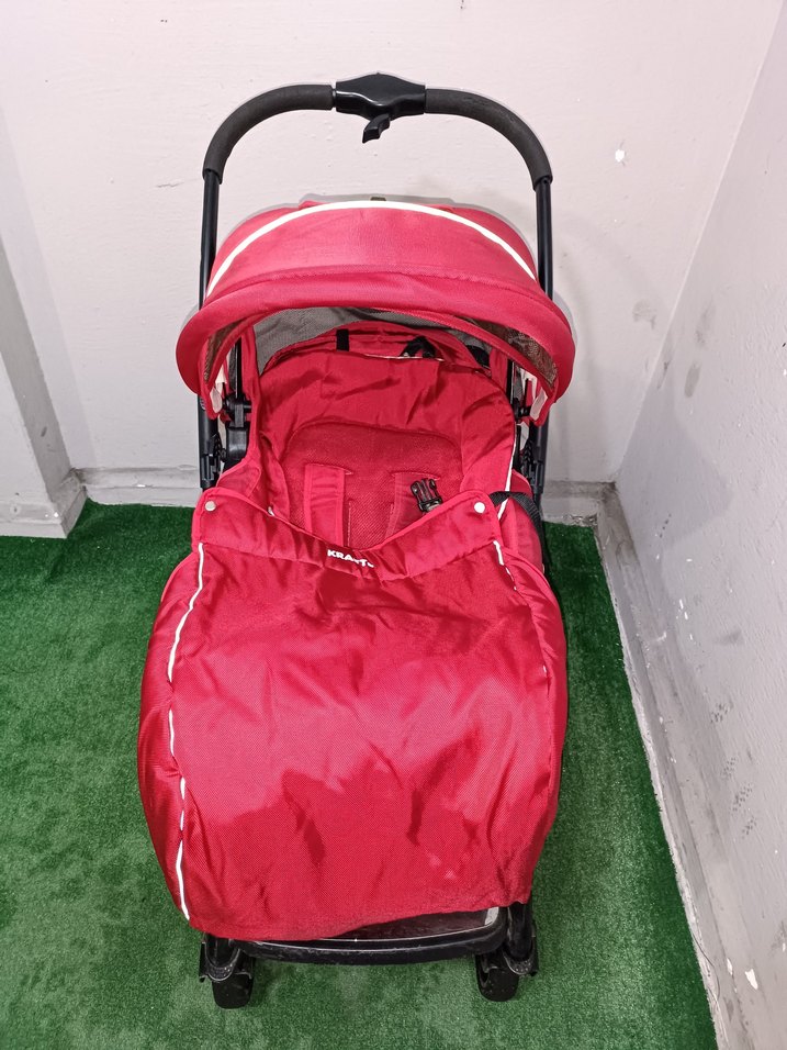 Kırmızı Kraft Bebek Arabası Temiz Sağlamdır Kargo Var - Görsel 3