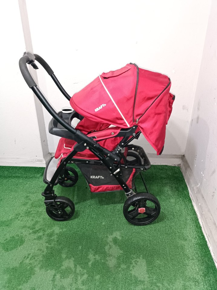 Kırmızı Kraft Bebek Arabası Temiz Sağlamdır Kargo Var - Görsel 5