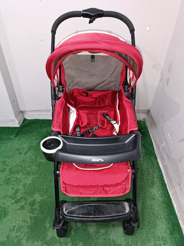 Kırmızı Kraft Bebek Arabası Temiz Sağlamdır Kargo Var - Görsel 4