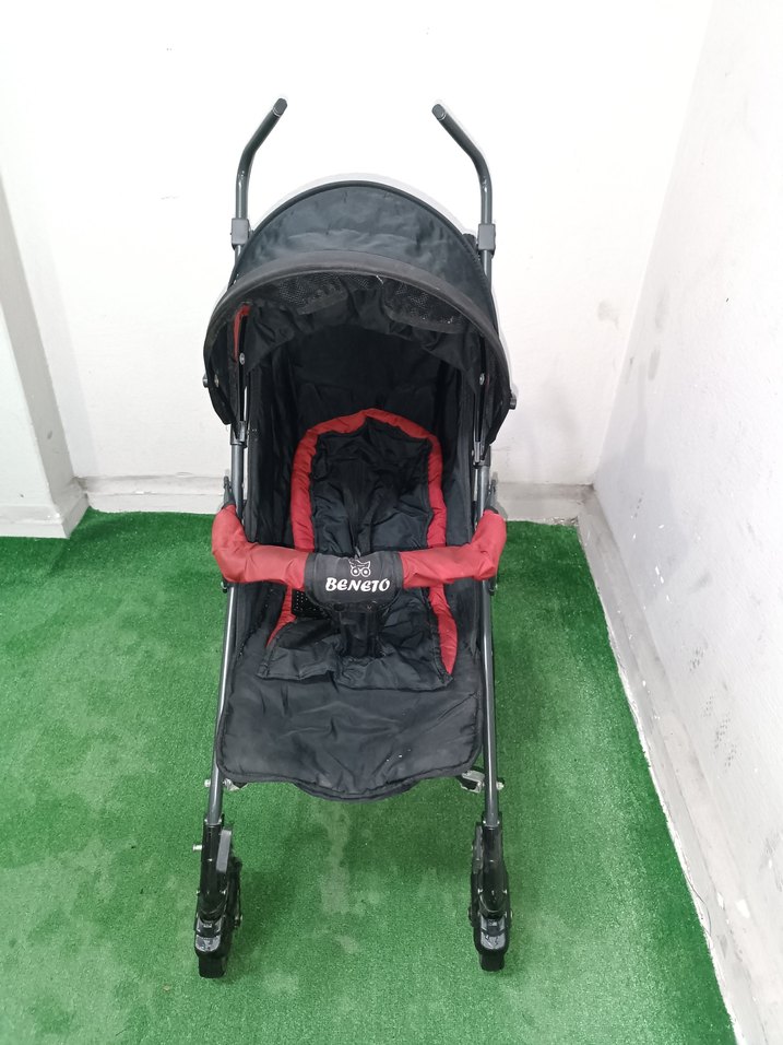 Koyu Kırmızı Bebek Arabası Temiz Sağlamdır Kargo Var - Görsel 3