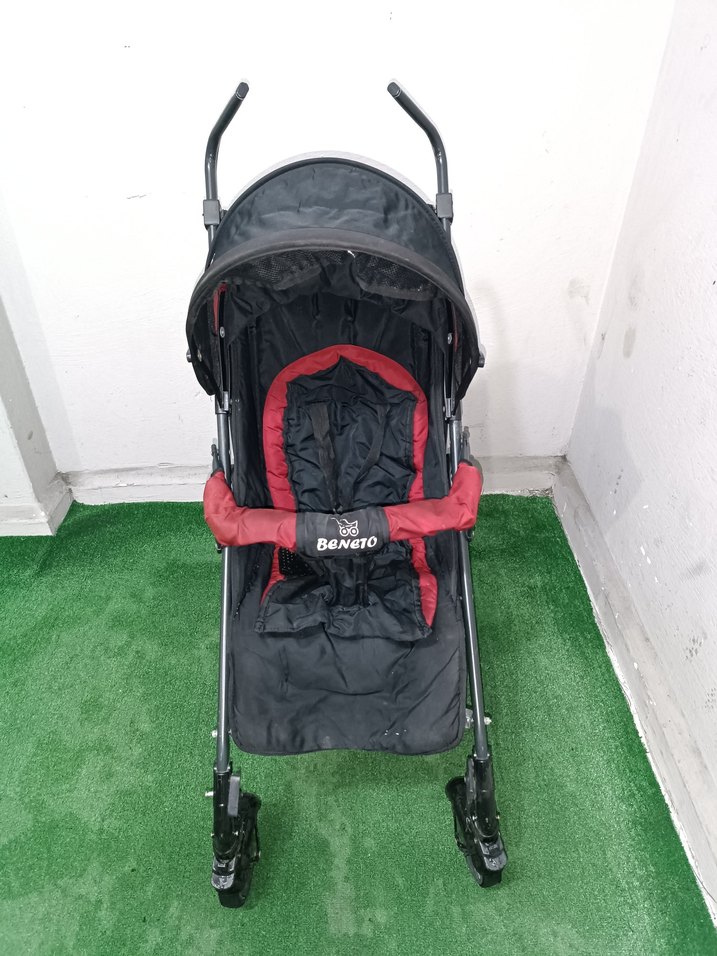 Koyu Kırmızı Bebek Arabası Temiz Sağlamdır Kargo Var - Görsel 2