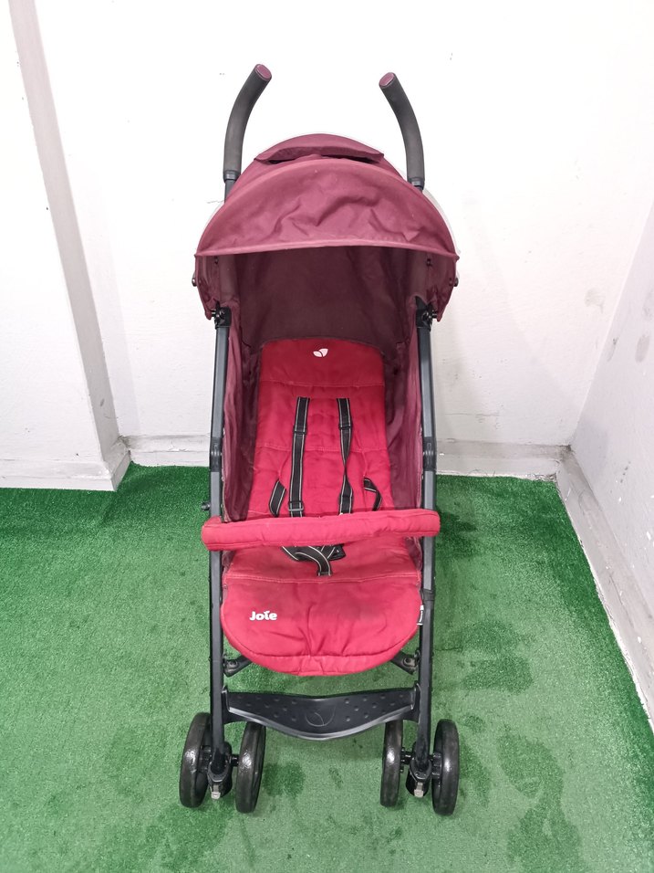 Koyu Kırmızı Bebek Arabası Temiz Sağlamdır Kargo Var - Görsel 3