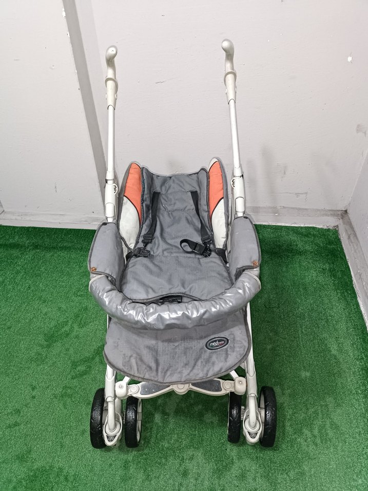 Gri Bebek Arabası Katlanabilir Model Temiz Sağlamdır Kargo Var - Görsel 3