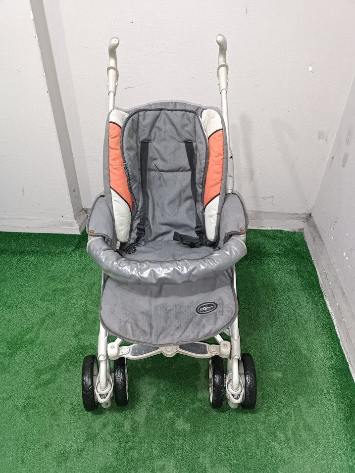 Gri Bebek Arabası Katlanabilir Model Temiz Sağlamdır Kargo Var - Görsel 2