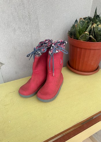 Kız Çocuk Pembe Bağcıklı Bot