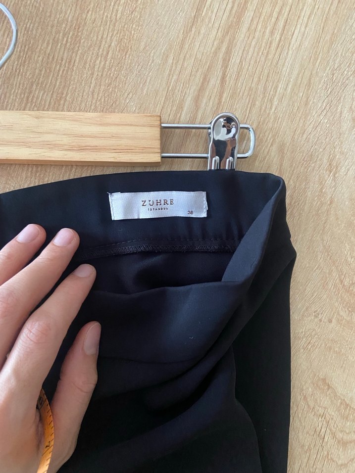 Zühre siyah etek - Görsel 3