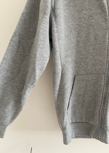 Gri kapüşonlu sewatshirt - Görsel 4