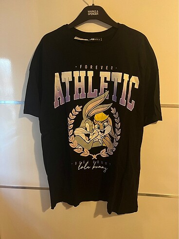 Bugs Bunny baskılı T-shirt siyah Looney Tunes