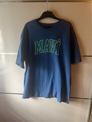 Mavi tshirt