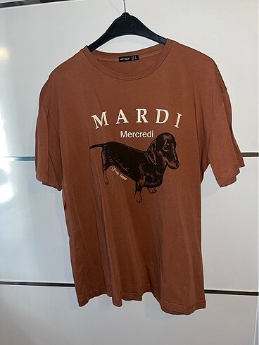 Ambar kahverengi tshirt