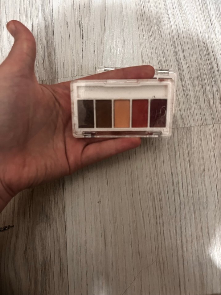 Bej Tonlarında Göz Farı Paleti - Görsel 3